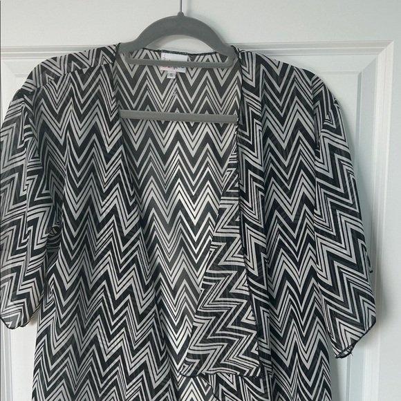 Black & White Swim Coverup with Fringe | Black & White Coverup | Swim Cover Up - Picture 2 of 8